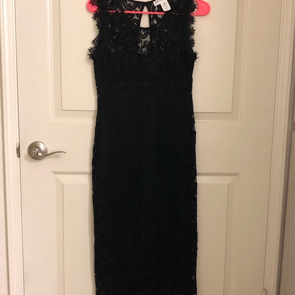 BLACK LACE DRESS W/ BLACK SLIP MAKE OFFER! - Picture 2 of 3